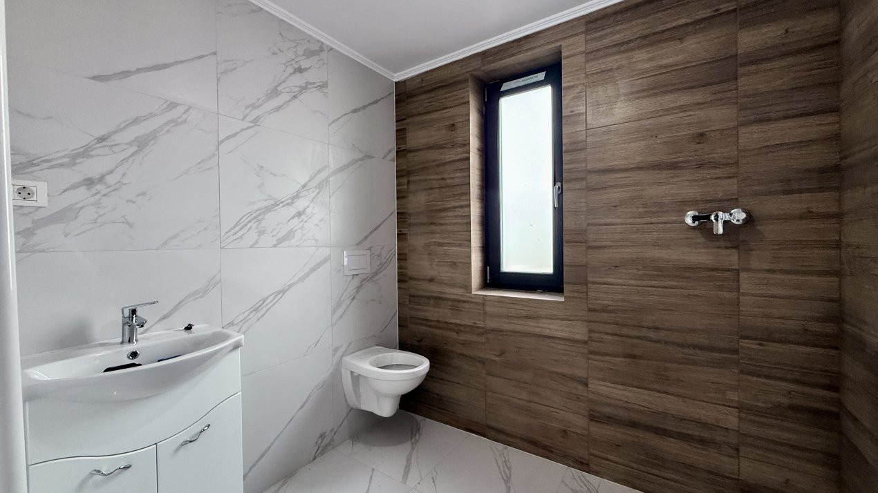 Duplex cu 3 camere, de vanzare in Sanandrei 11, foxfort.ro