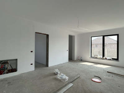Duplex cu 3 camere, de vanzare in Sanandrei imagine mica 3, foxfort.ro