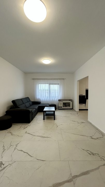 Duplex cu 4 camere de inchiriat, cu 2 locuri de parcare - zona Ghiroda 1, foxfort.ro