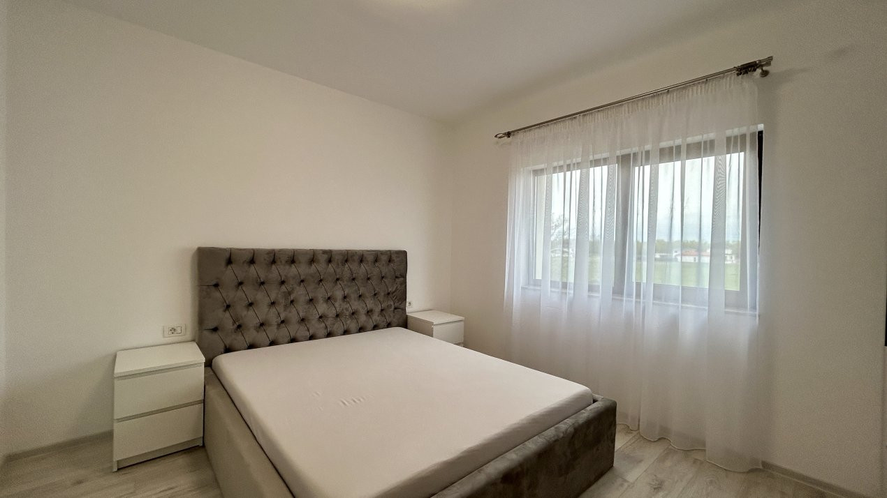 Duplex cu 4 camere de inchiriat, cu 2 locuri de parcare - zona Ghiroda 5, foxfort.ro