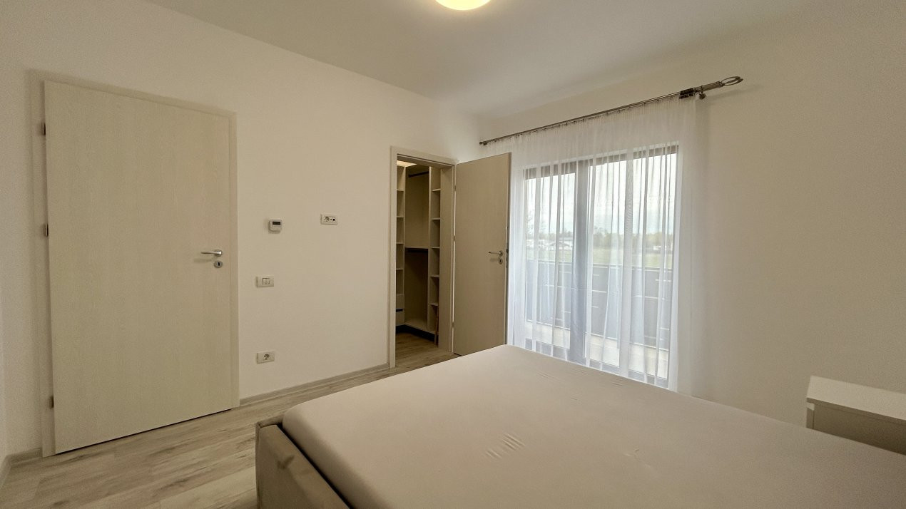 Duplex cu 4 camere de inchiriat, cu 2 locuri de parcare - zona Ghiroda 8, foxfort.ro