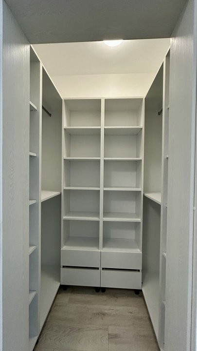 Duplex cu 4 camere de inchiriat, cu 2 locuri de parcare - zona Ghiroda 16, foxfort.ro