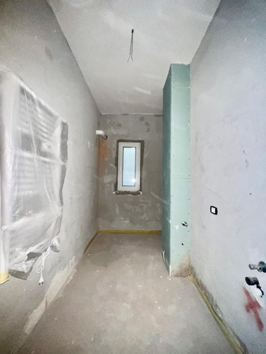 Apartament 2 camere de vanzare, zona Torontalului 6, foxfort.ro