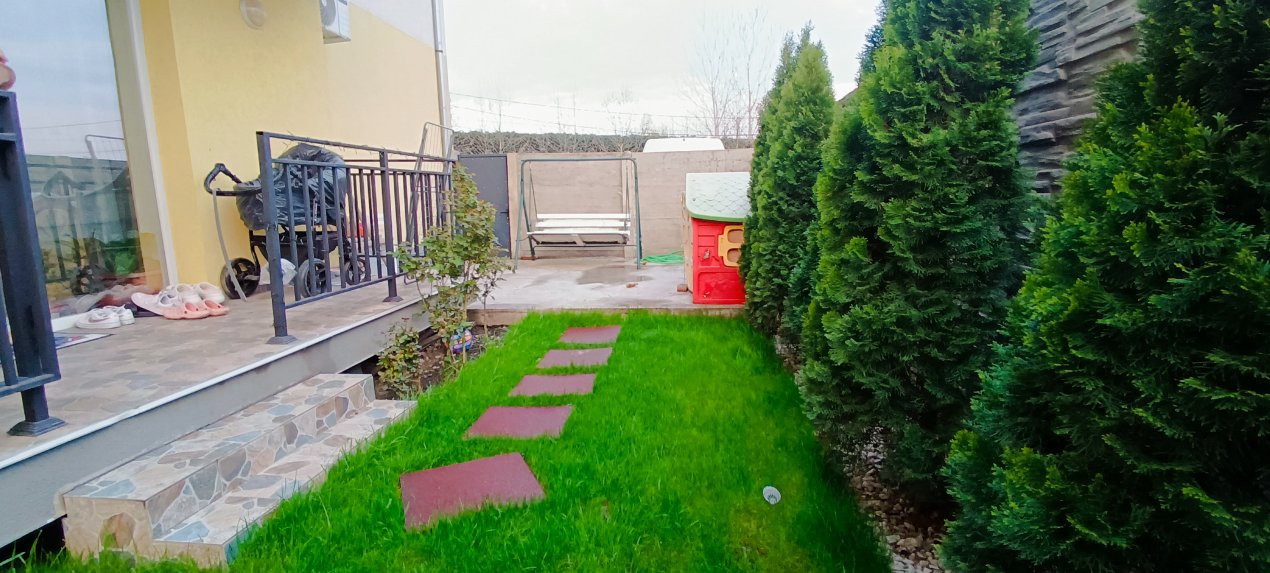 Apartament cu 3 camere cu gradina proprie de 65 mp in Giroc 9, foxfort.ro