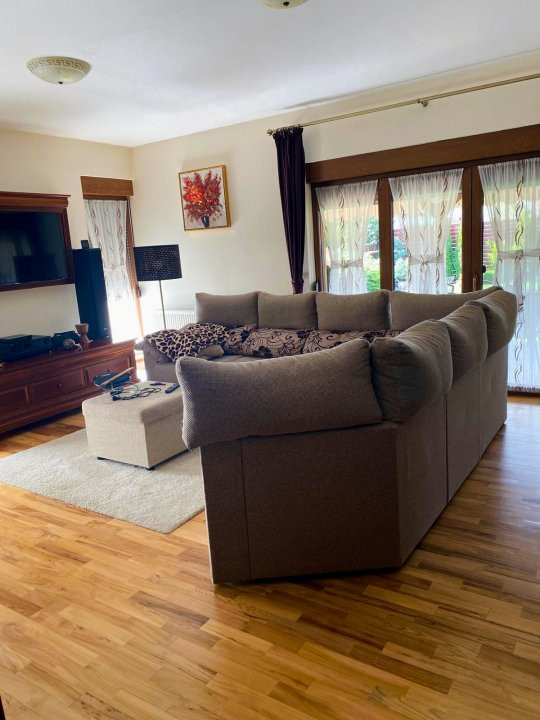 Casa individuala 5 camere si 4 locuri de parcare in Giroc   14, foxfort.ro