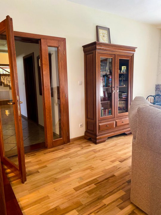 Casa individuala 5 camere si 4 locuri de parcare in Giroc   18, foxfort.ro