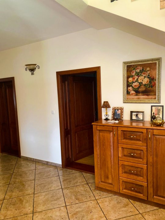 Casa individuala 5 camere si 4 locuri de parcare in Giroc   25, foxfort.ro