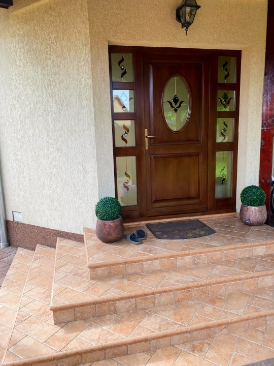 Casa individuala 5 camere si 4 locuri de parcare in Giroc   35, foxfort.ro