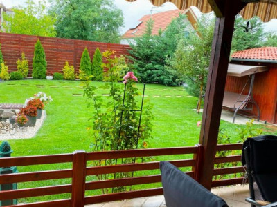 Casa individuala 5 camere si 4 locuri de parcare in Giroc  