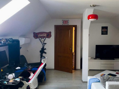 Casa individuala 5 camere si 4 locuri de parcare in Giroc imagine mica 6, foxfort.ro
