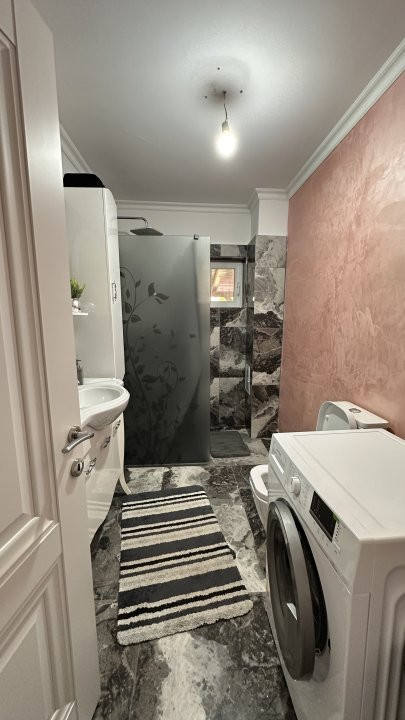 Casa individuala 8 camere, 400 mp, in Mosnita Noua vatra satului 5, foxfort.ro