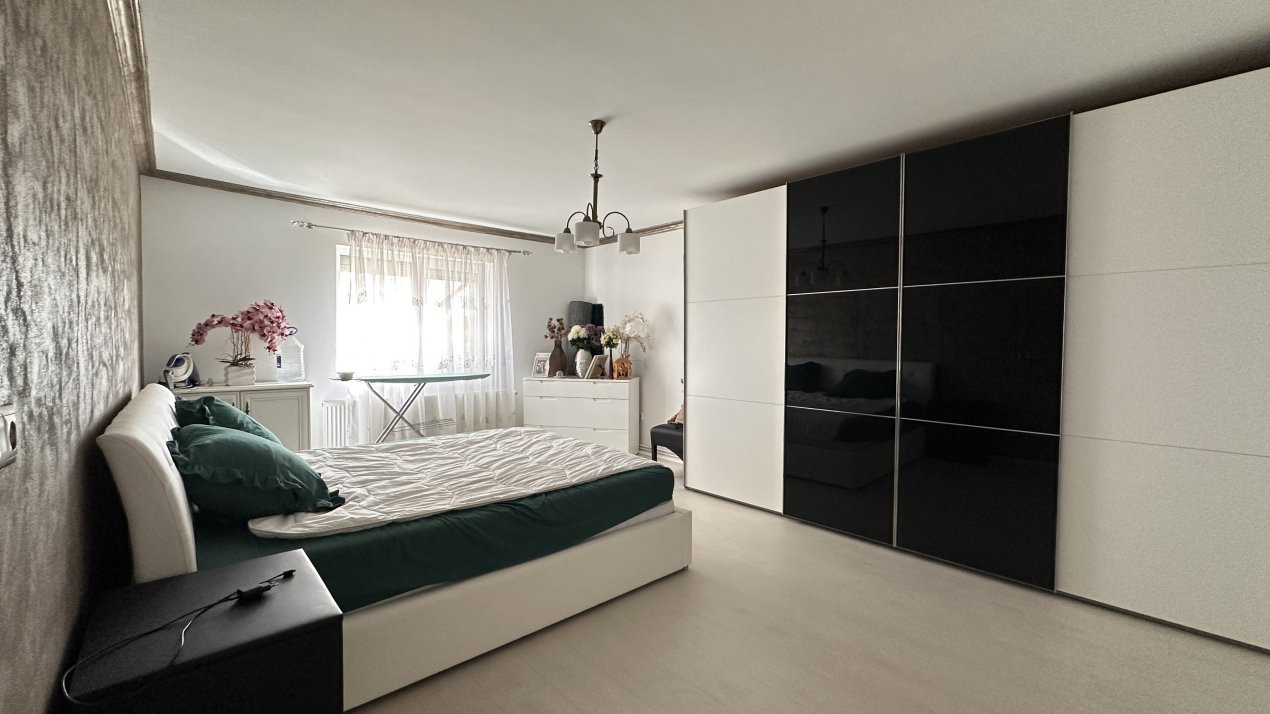 Casa individuala 8 camere, 400 mp, in Mosnita Noua vatra satului 6, foxfort.ro