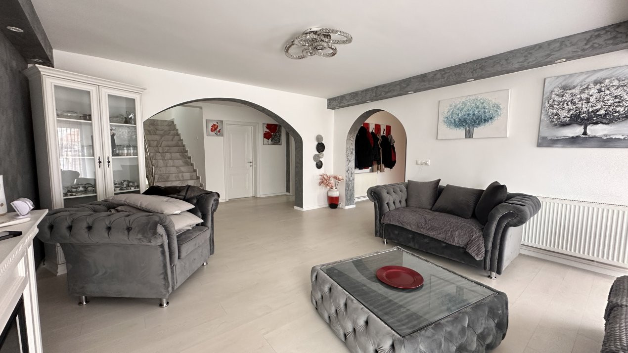 Casa individuala 8 camere, 400 mp, in Mosnita Noua vatra satului 16, foxfort.ro