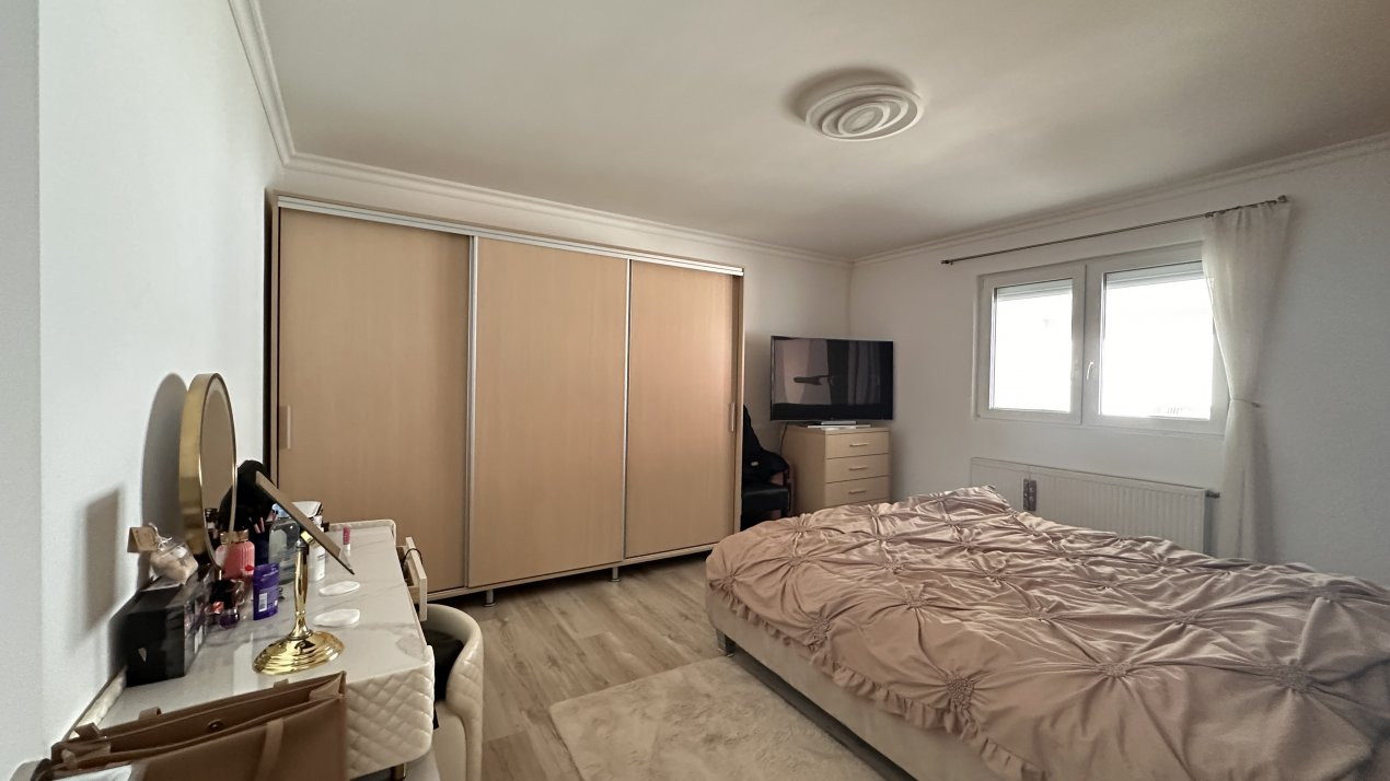 Casa individuala 8 camere, 400 mp, in Mosnita Noua vatra satului 18, foxfort.ro