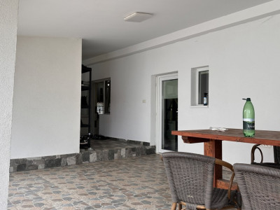 Casa individuala 8 camere, 400 mp, in Mosnita Noua vatra satului imagine mica 28, foxfort.ro