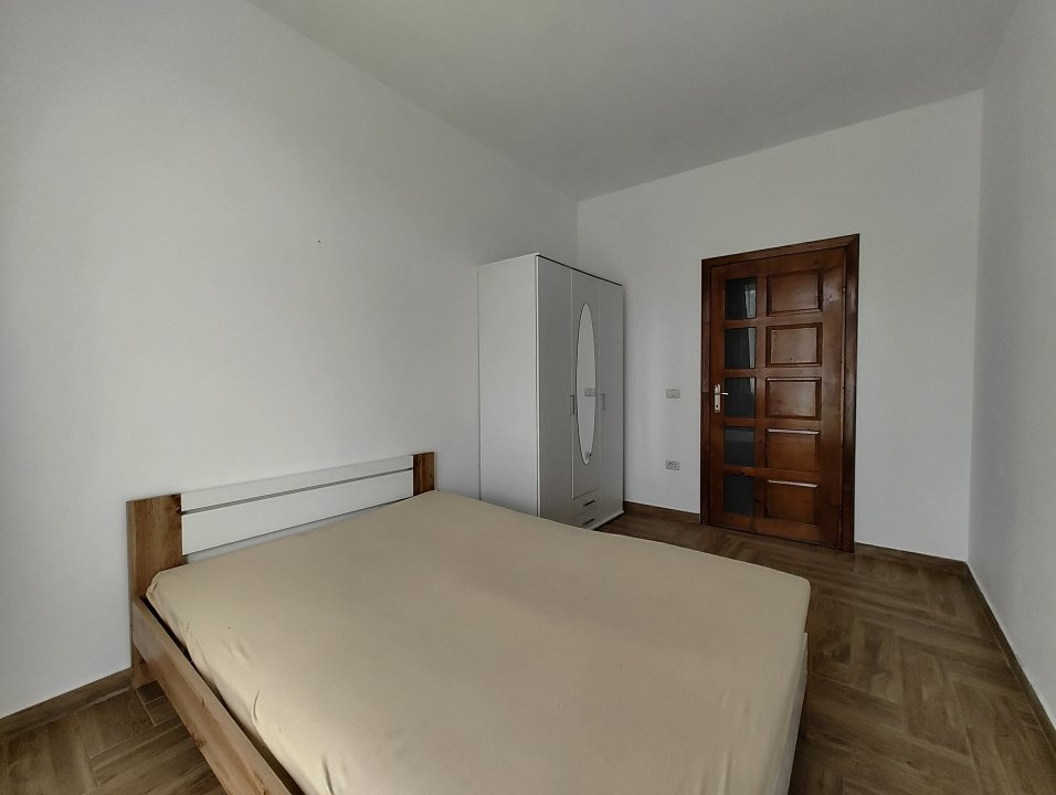 Apartament cu 3 camere de inchiriat in Timisoara, zona Ghirodei 6, foxfort.ro