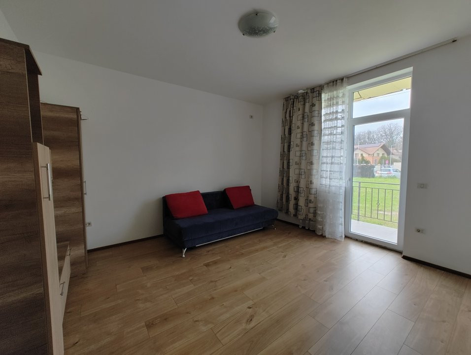 Apartament cu 3 camere de inchiriat in Timisoara, zona Ghirodei 8, foxfort.ro