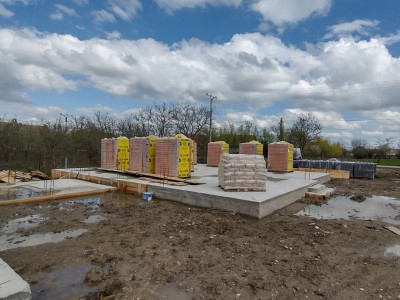 Duplex 3 camere despartit prin camera tehnica, Beregsau Mare - zona centrala imagine mica 8, foxfort.ro