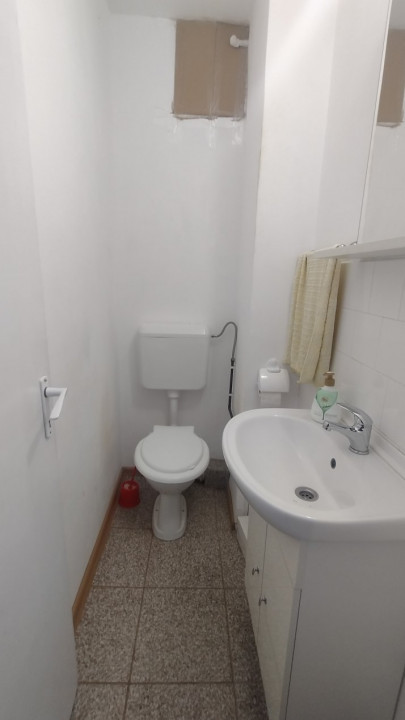Apartament 3 camere 68 mp, zona Lipovei - Garaj  6, foxfort.ro