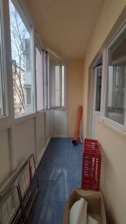 Apartament 3 camere 68 mp, zona Lipovei - Garaj  7, foxfort.ro
