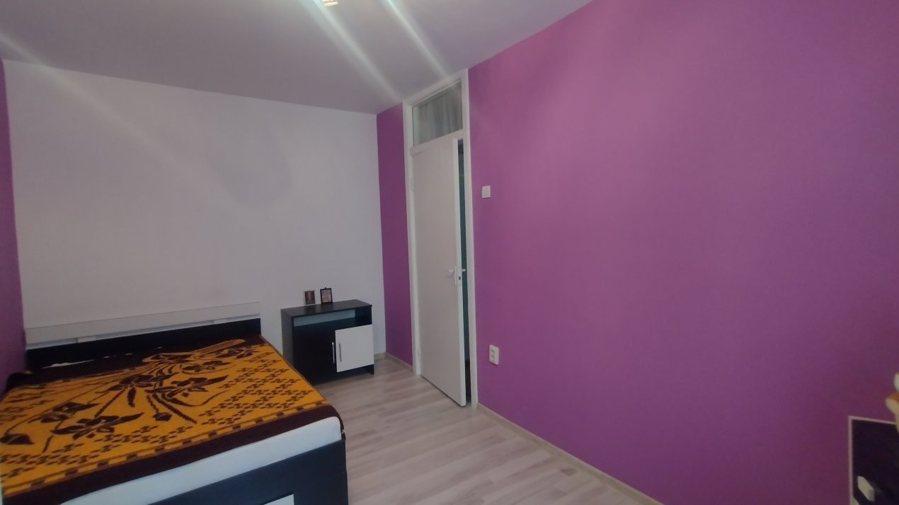 Apartament 3 camere 68 mp, zona Lipovei - Garaj  12, foxfort.ro