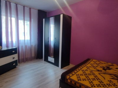 Apartament 3 camere 68 mp, zona Lipovei - Garaj imagine mica 2, foxfort.ro