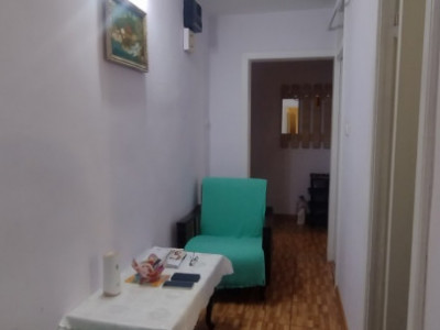 Apartament 3 camere 68 mp, zona Lipovei - Garaj imagine mica 8, foxfort.ro