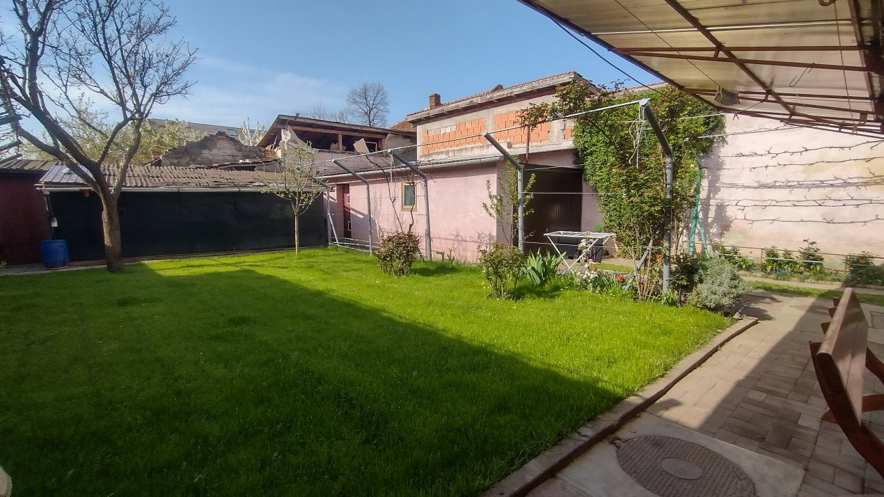 COMISION 0% Casa individuala 3 camere, Mehala - Garaj, terasa si curte 10, foxfort.ro