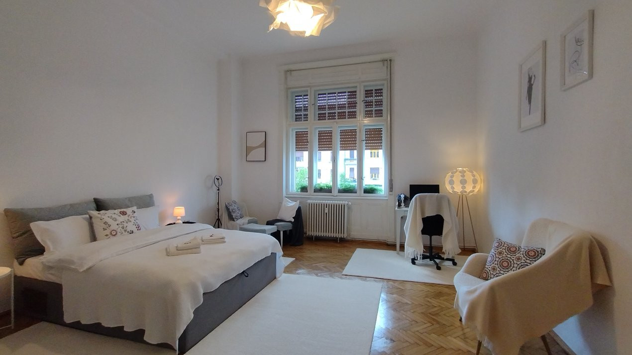 Apartament 3 camere, 104 mp zona ultracentral Piata Victoriei 2, foxfort.ro