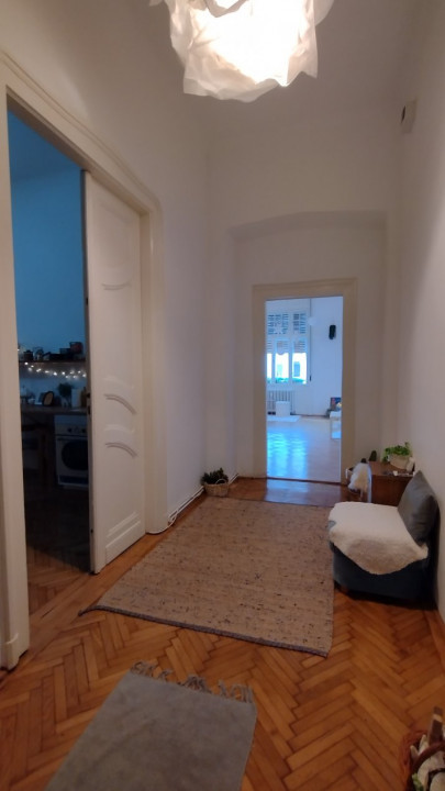 Apartament 3 camere, 104 mp zona ultracentral Piata Victoriei 4, foxfort.ro