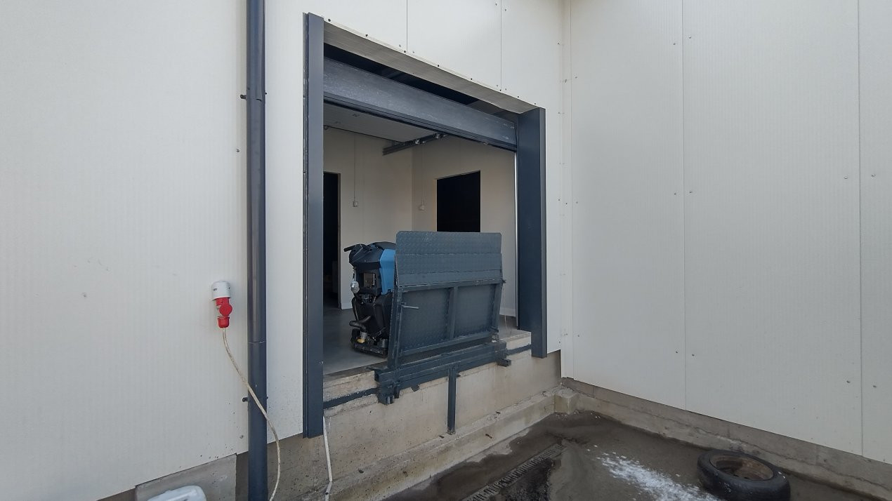 Inchiriere spatiu depozitare produse alimentare, Sacalaz 1, foxfort.ro