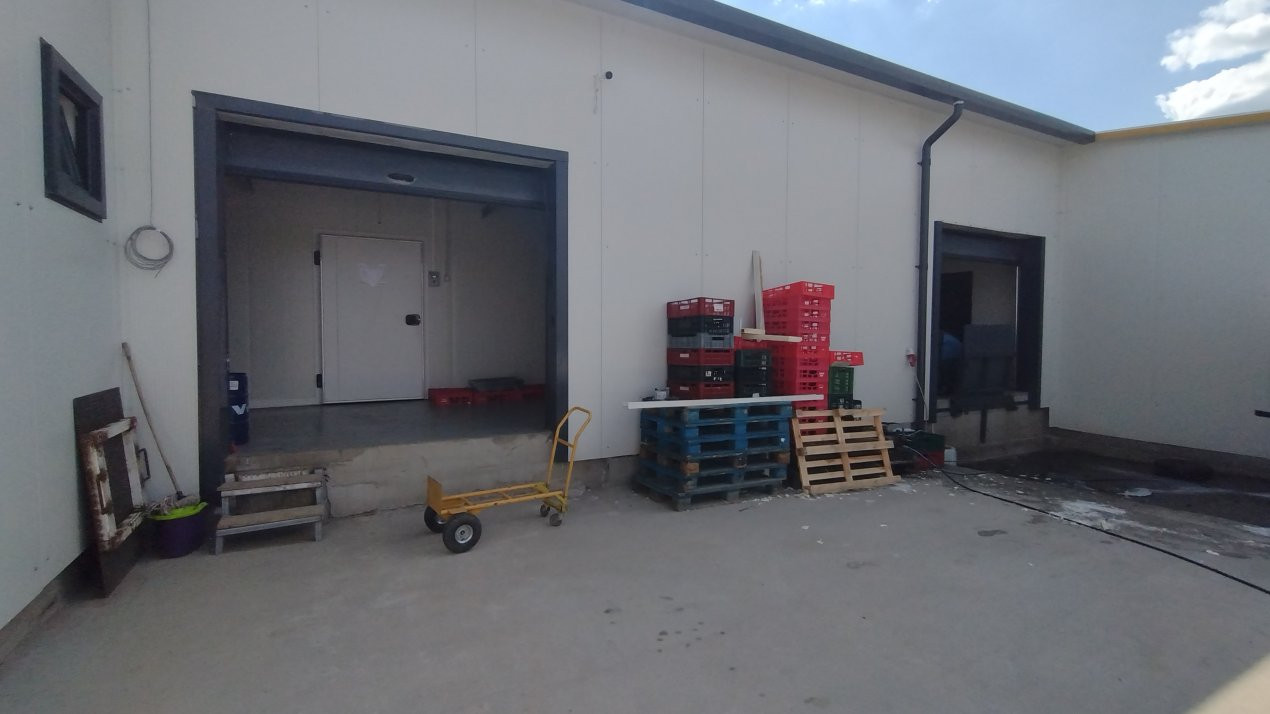 Inchiriere spatiu depozitare produse alimentare, Sacalaz 8, foxfort.ro