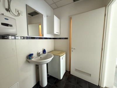 Spatiu de birou, 90 mp, Central - zona Premium imagine mica 6, foxfort.ro