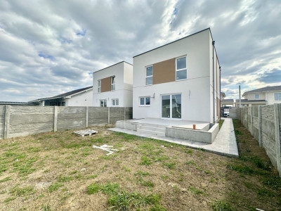 Duplex individual cu 5 camere si teren de 350 mp - Mosnita Noua - Zona Kaufland imagine mica 3, foxfort.ro