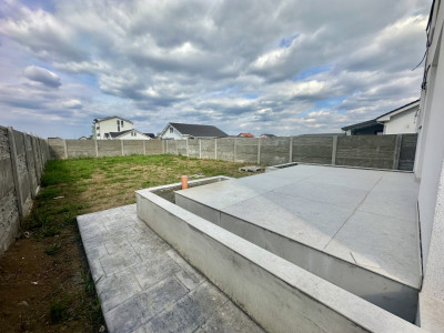 Duplex individual cu 5 camere si teren de 350 mp - Mosnita Noua - Zona Kaufland imagine mica 4, foxfort.ro