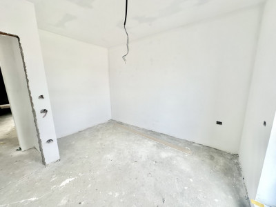 Duplex individual cu 5 camere si teren de 350 mp - Mosnita Noua - Zona Kaufland imagine mica 14, foxfort.ro