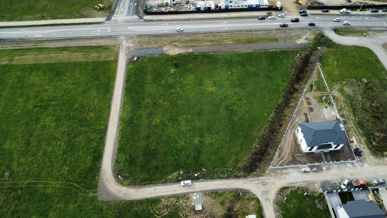 COMISION 0% Parcela Bloc cu AC de 9 apartamente cu toate utilitatile - Mosnita 2, foxfort.ro