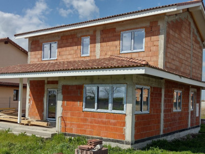 Casa individuala la ROSU, 5 camere, Sacalaz-Gaz si curent bransat imagine mica 2, foxfort.ro