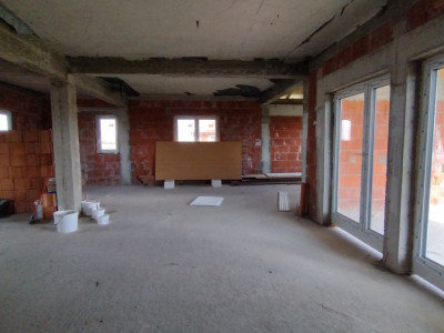 Casa individuala la ROSU, 5 camere, Sacalaz-Gaz si curent bransat imagine mica 5, foxfort.ro