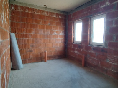 Casa individuala la ROSU, 5 camere, Sacalaz-Gaz si curent bransat imagine mica 14, foxfort.ro