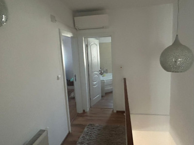 Duplex 4 camere, Sacalaz, zona Central -Toate utilitatile imagine mica 10, foxfort.ro