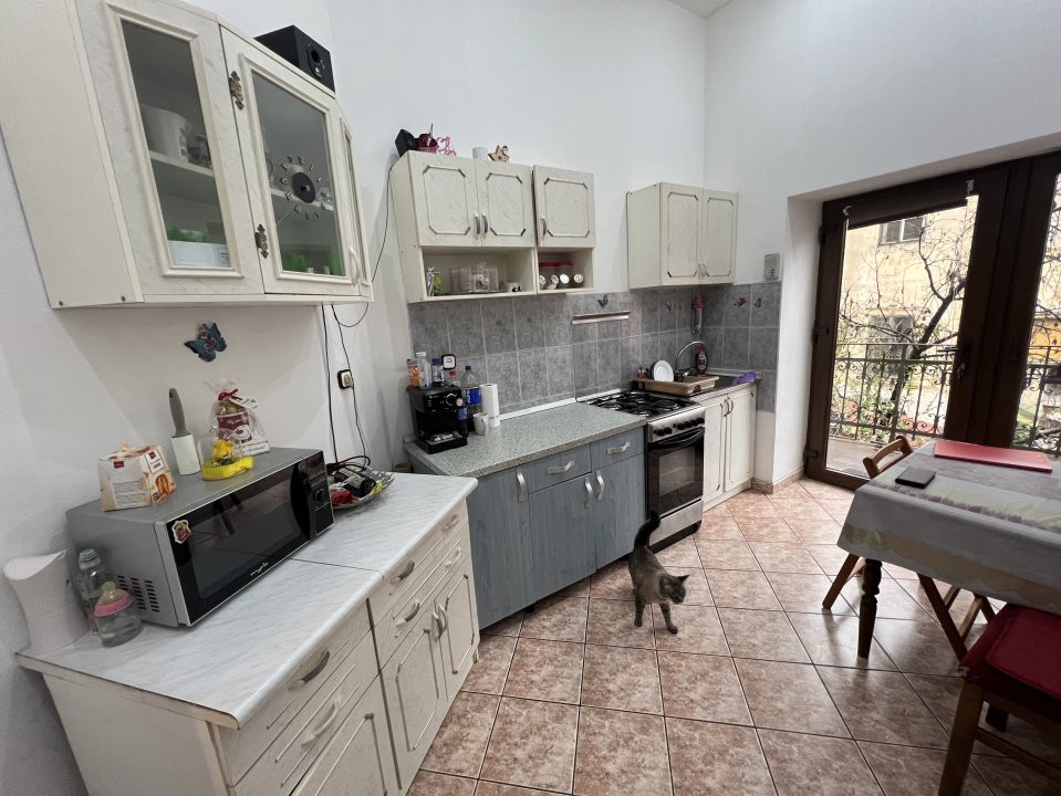 De vanzare apartament cu 2 camere, zona Iosefin  2, foxfort.ro