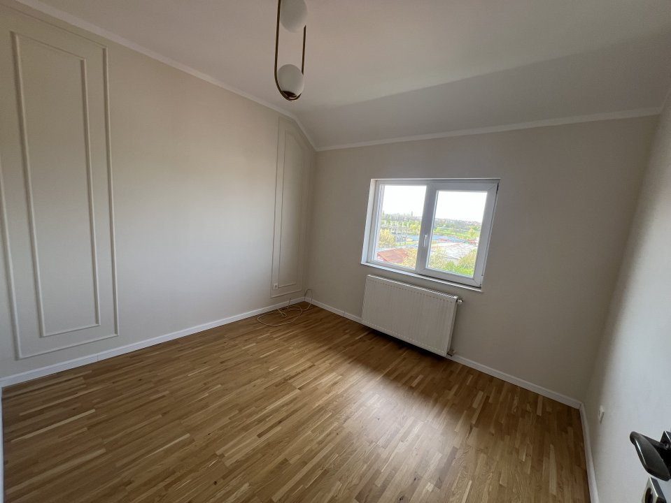 Apartament cu 3 camere, de vanzare, zona Dambovita 7, foxfort.ro