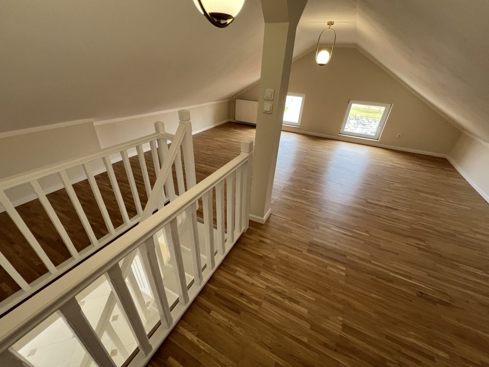 Apartament cu 3 camere, de vanzare, zona Dambovita 14, foxfort.ro
