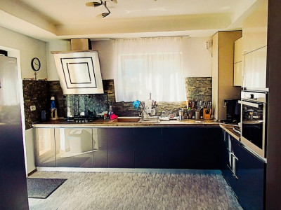 Duplex 4 camere complet mobilat si utilat, Mosnita Veche - V8201 imagine mica 5, foxfort.ro