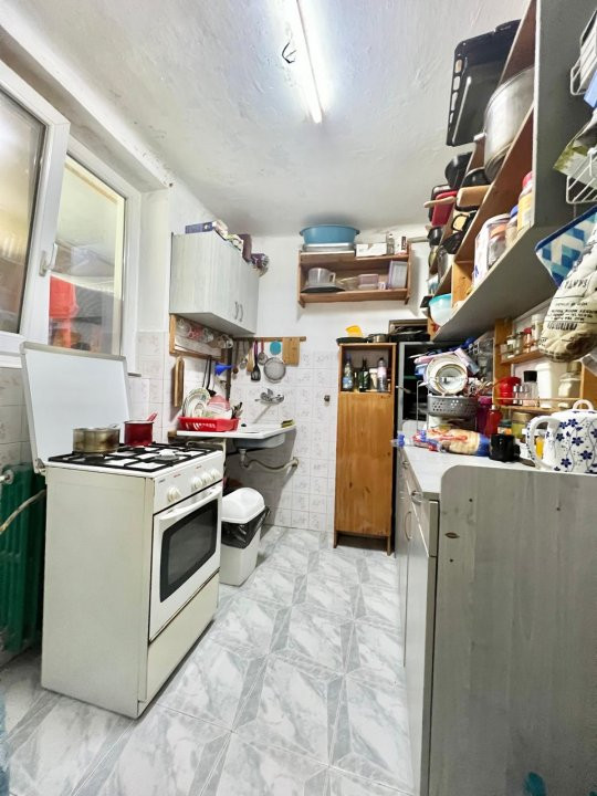 Apartament 2 camere de vanzare, zona Brancoveanu 4, foxfort.ro