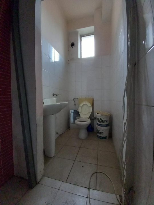 OPORTUNITATE DE INVESTITIE!!! SPATIU COMERCIAL CU VAD EXCELENT! 4, foxfort.ro