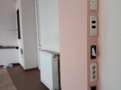 OPORTUNITATE DE INVESTITIE!!! SPATIU COMERCIAL CU VAD EXCELENT! imagine mica 6, foxfort.ro