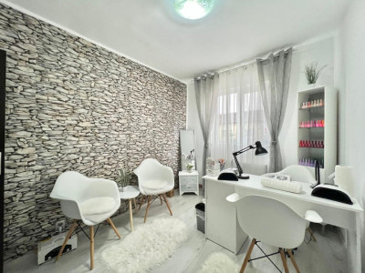 Apartament cu 3 camere, etaj 4 de vanzare, zona Spitalul Judetean imagine mica 8, foxfort.ro