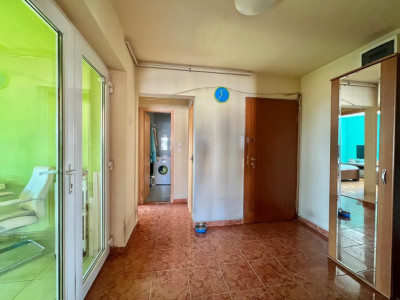 Apartament 4 camere de vanzare, zona Olimpia Stadion imagine mica 15, foxfort.ro